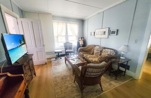 Pillsbury Point Cottage on West Lake Okoboji - Photo 33