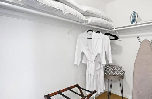 Sunrise Sanctuary Monthly Retreat with Pool - Foto 23