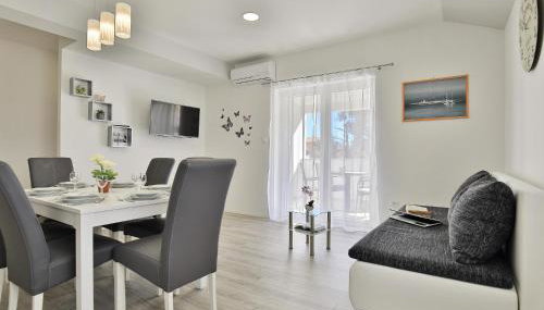 Apartments Mica - Photo 4