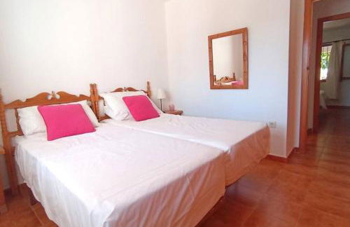 Sunny seaside retreat Campello - Photo 11