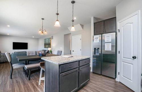 Cheerful 5 bedroom on azra with a pool and real - Foto 3