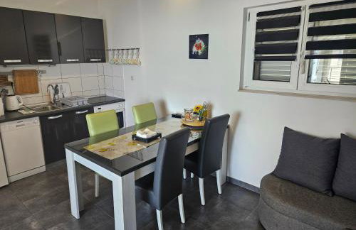Apartmani Marinović - Foto 48