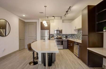 Modern 2BR CozySuites on Town Lake waterfront 13 - Foto 14