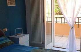 La Verbena a fianco del Vittoriale, vista piscina, 10 minuti a piedi dal lungo lago - Foto 14