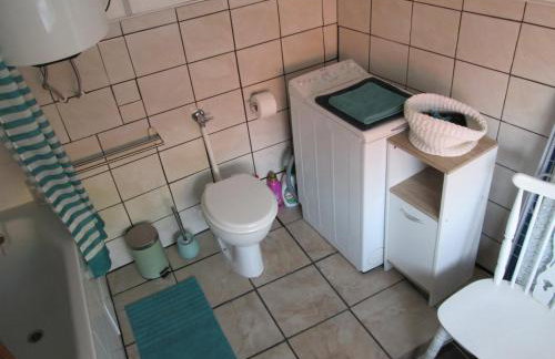 APARTMENT " Studio Green " free parking, self check-in - Foto 15