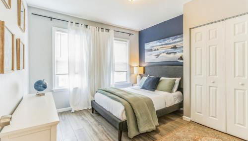 Next to Convention Center, Dave and Busters and Shops with parking - Foto 2