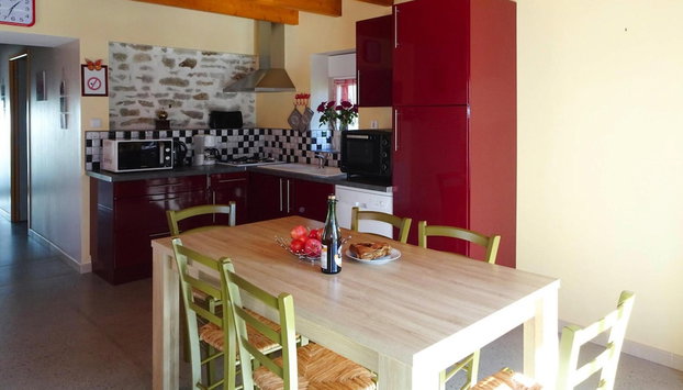 Holiday Home in Guerlesquin Near Lake - Foto 5, Eigene Küche