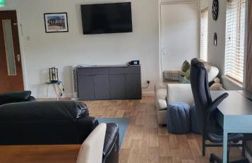 Cathedral View Apartment Derry - Photo 8