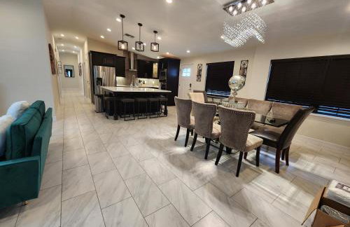 The Villa Orlando College Park Sleeps16 - Monthly Stays - Foto 18