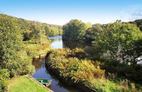 Mill in Brittany by River Aulne With Kayaks - Foto 47