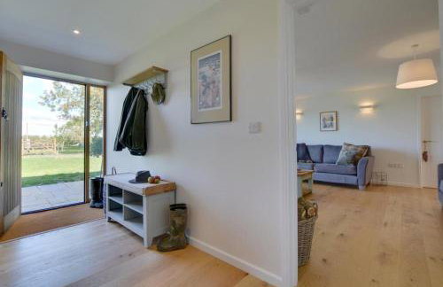 3 Bed in Staplecross oc-rh1162 - Photo 16