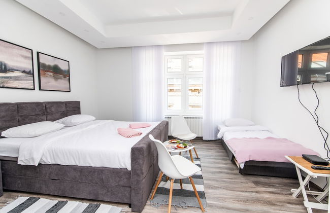 Modern Newly Refurbished Studio! Main Street - Foto 1