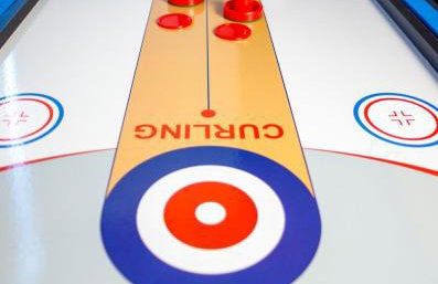 6 BR 3 Bath Spacious Tudor House & Free Parking - Foto 27