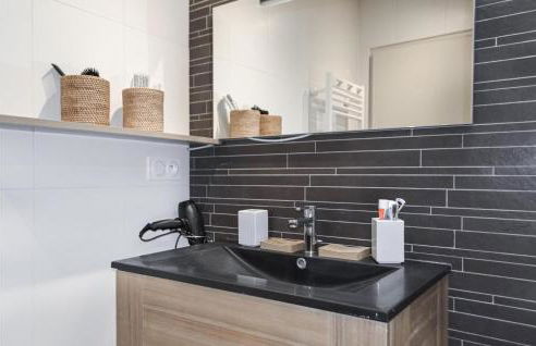 Amazing Home In Léognan With Sauna - Foto 56