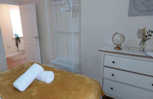 Two Bedroom Semi-detached Modern House in Birmingham - Foto 13