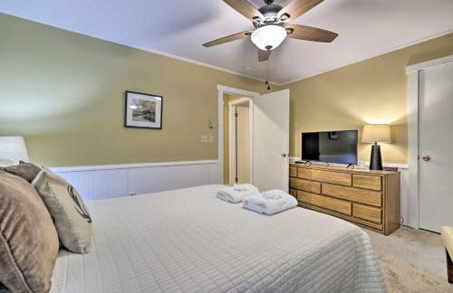 Cozy Poconos Townhome with Fireplace Near Jack Frost - Foto 15