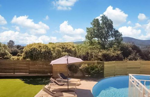 Nice Home In Ste-Anastasie-Sissole - Photo 13