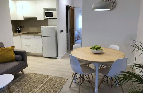 Apartaments La Palmera, Terrace & Pool - Foto 8