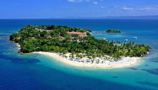 Vista aerea di Cayo Levantado