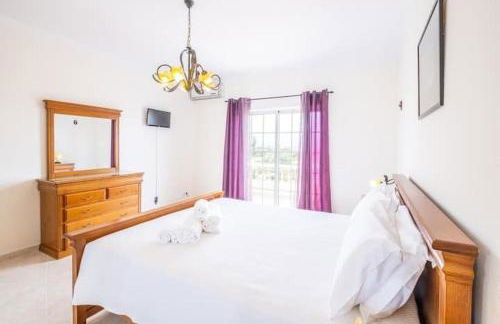 Casa Bella Vista - Fantastic spacious villa with beautiful views views of the Algarvian mountains, Monchique - Foto 12