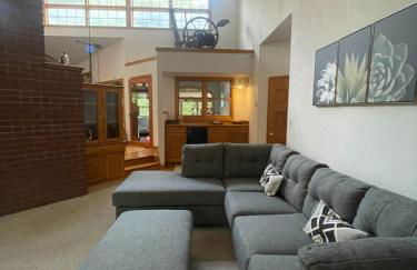 RiverFront Retreat- Spa/Hot tub, Game Room, Limited Gym - Foto 11