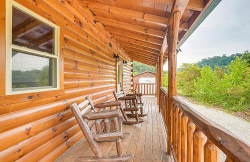 Hike and Fish! Cabin Near Hocking Hills State Park - Foto 1