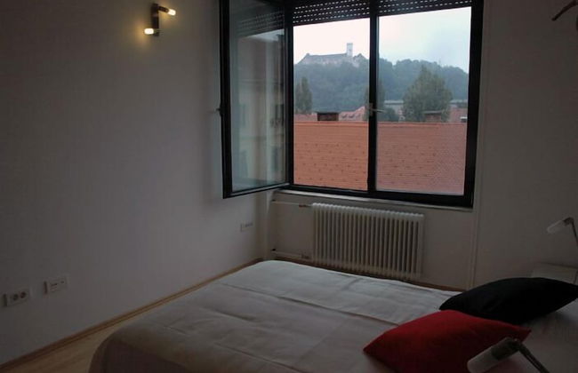 AI Apartments - Photo 21