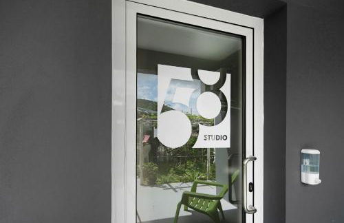 58 Studio - Photo 22