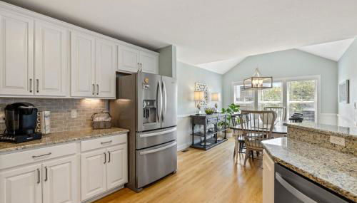 Sojourn Family home with Country Club Access 5 Bedrooms Sleeps 12 - Foto 4