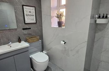 SAV Stays 5 Bedroom Large Family home Birstall, Leicester - Foto 33