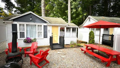 Cottage 10 - King Bed Child Loft w Twin Private Bath Kitchenette Pets Allowed Fee applies - Foto 2