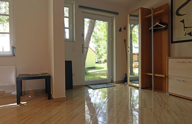 Terraced House by Gardersee Lake, Germany - Photo 21