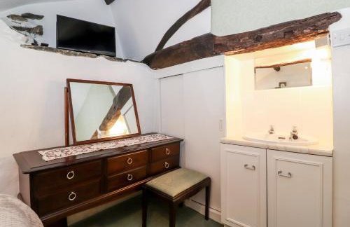 Castle Lodge - Photo 29