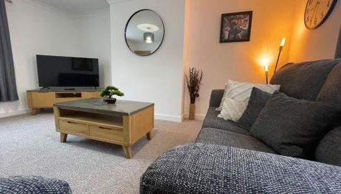 The Den - by Caithness Luxury Apartments NC500 - 2 Bedroom holiday home - Sleeps Work teams upto 2 & holiday makers upto 4 - BUDGET FRIENDLY FOR LONG STAY TRADES - CONTACT US - - Foto 3