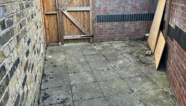 Newly Refurbished 2 Bedroom Flat New Southgate London N11 - Foto 5