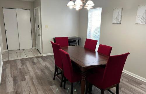 Sweet Home Alabama 4BR 2BA oasis with pool WI-FI - Foto 38