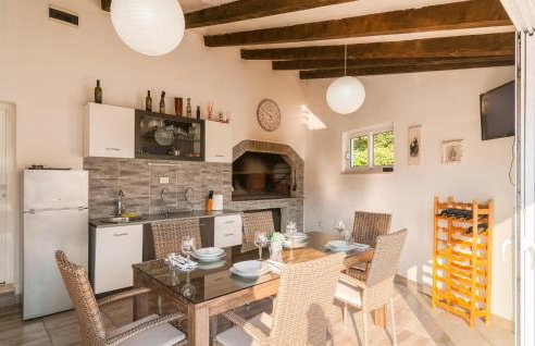 Two-Bedroom Holiday Home In Neoric - Foto 2