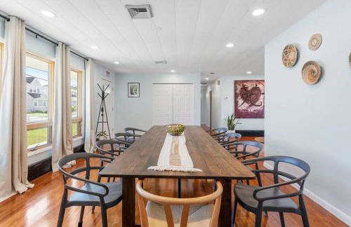 AC Beach Farmhouse Retreat - 5BD 2BA - Foto 26