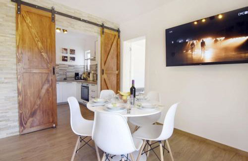 Relaxing holiday home with shared pool - Foto 11