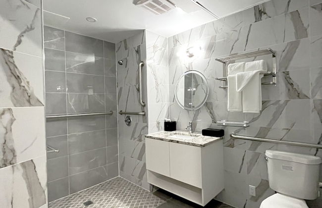 Starlight Hotel - Photo 19