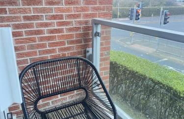 Coastal 2 Bathroom Apartment, Free Parking - Foto 5