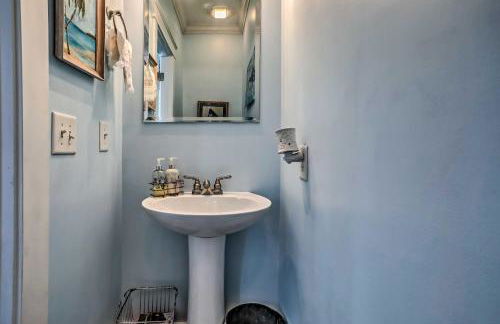 Family Beach Home Walk to N Litchfield Beach - Foto 13