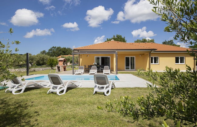 Villa in Sorici With Private Pool - Foto 1