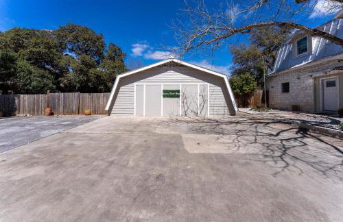 Large Suite Near Downtown Boerne By River - Foto 20