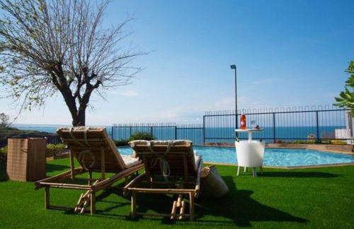 SERENDIPITY VILLA sea view, sun and Etna - Foto 23