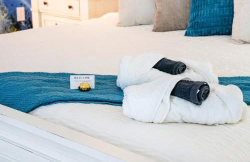 Luxury 8BR Villa with Pool, Spa, Theater & Game Room near Disney - Foto 9