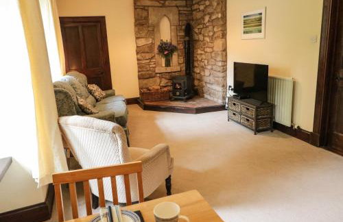 The Coach House - Photo 8