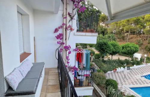 Appartement tout confort avec WIFI vue sur mer et piscine communautaire secteur EL GOLFET à Callela de Palafrugell - Foto 7