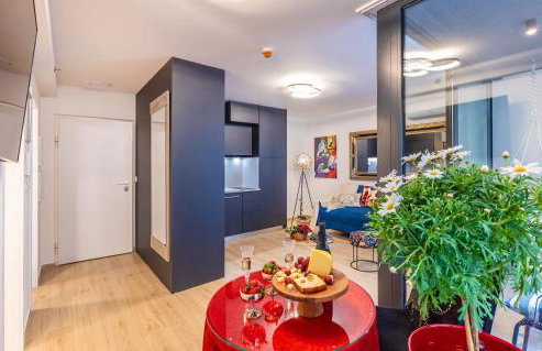 Perfect Downtown Apartment A217 - Photo 10