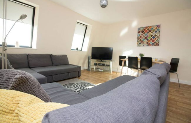 Stayzo Castle Penthouse 17 - A Clean Fresh Modern Apartment With Free Wi-fi - Foto 20